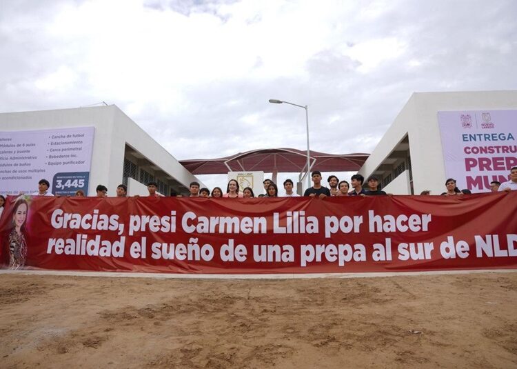 Agradecen padres y estudiantes esfuerzo de NLD en favor de la educación