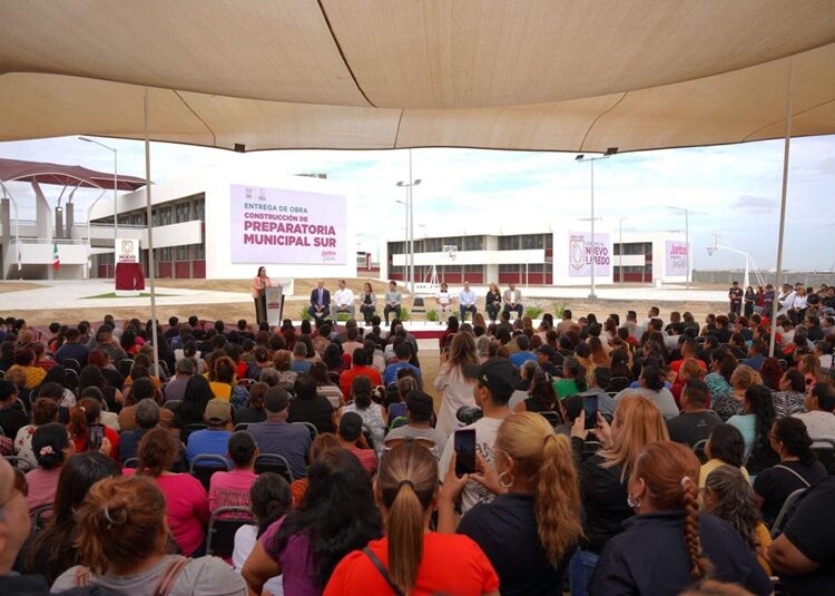 Agradecen padres y estudiantes esfuerzo de NLD en favor de la educación