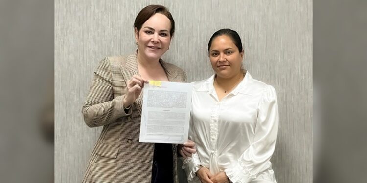 Anuncia Carmen Lilia inicio de trabajos en carretera MEX 2