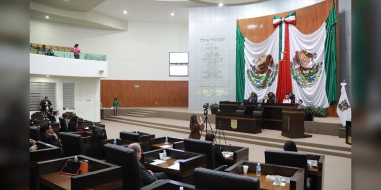 Aprueban diputados de Tamaulipas reforma de Pemex y CFE