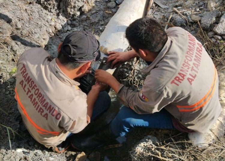 Atiende COMAPA Altamira 15 reportes diarios de fugas de agua
