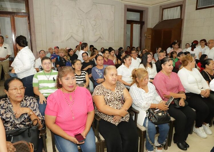 Autoriza Cabildo descuentos en pago del predial y derechos a comerciantes