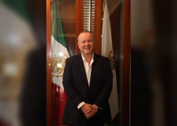 Respalda Carlos Canturosas reforma energética