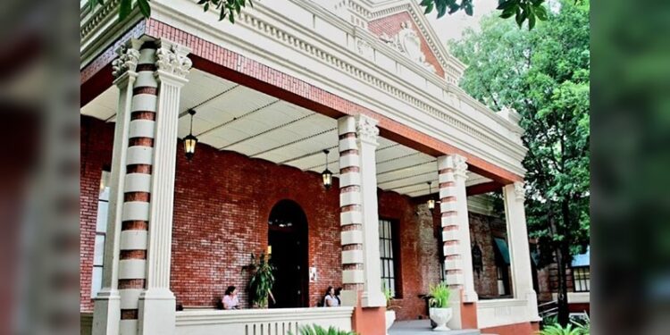 Artistas se reunirán en el 1.ª coloquio interdisciplinario “Tópicos Victorenses” en la Casa del Arte