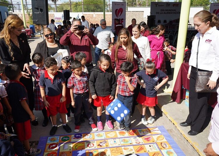 Celebra DIF NLD ‘Día Mundial de la Alimentación’