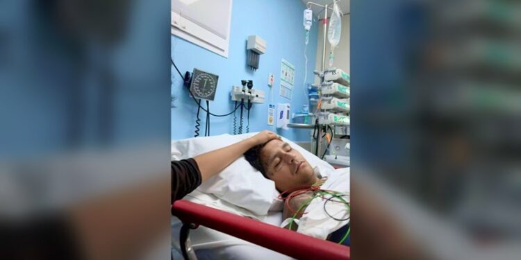 ¡Christian Nodal fue hospitalizado de emergencia!