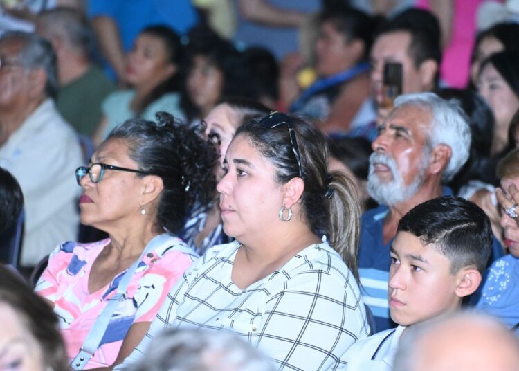 Con alegría y orgullo festejan 274 años de fundación de Victoria