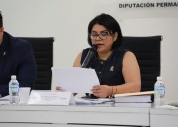 Congreso en alerta por varios alcaldes que se fueron sin pagar sueldos