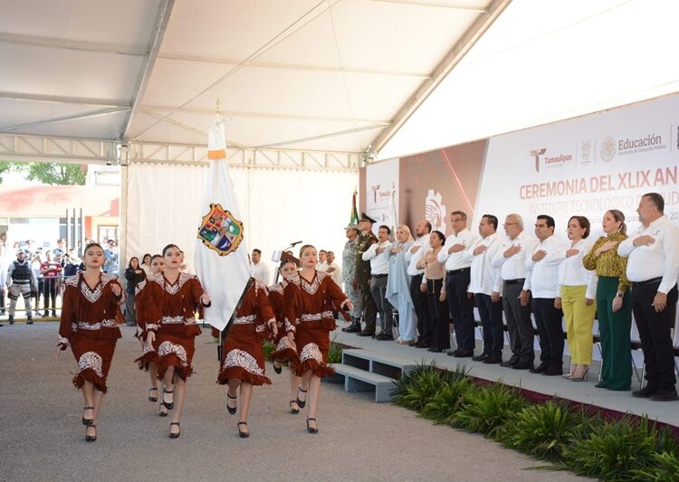 Cumple AVA al Tec Victoria; construye gimnasio