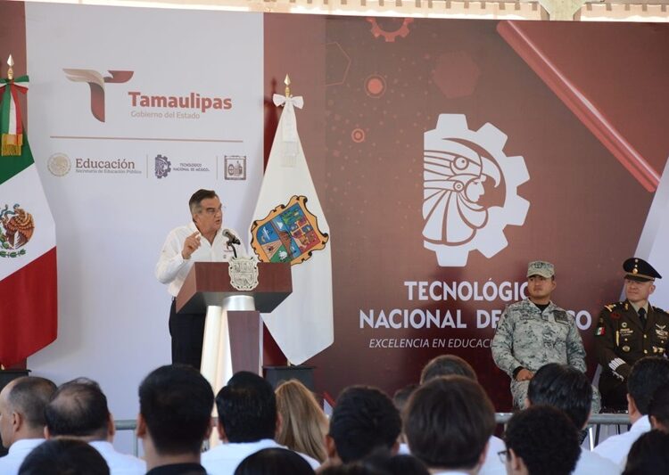 Cumple AVA al Tec Victoria; construye gimnasio