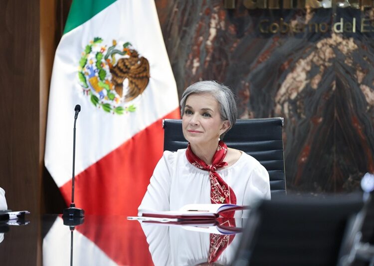 Participa María de Villarreal en reunión de trabajo con la nueva titular del Sistema Nacional DIF