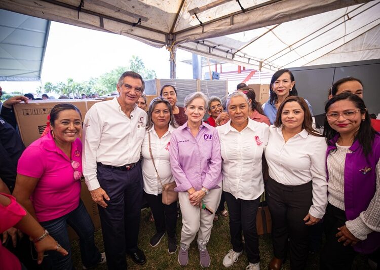 Llevan AVA y María la brigada “Transformando Familias” a San Fernando