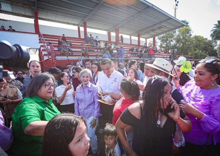 Llevan AVA y María la brigada “Transformando Familias” a San Fernando