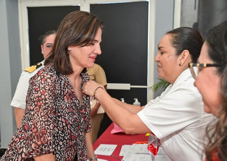 DIF Tampico y Comité de Damas CMIC se unen contra el Cáncer de Mama