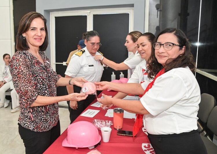 DIF Tampico y Comité de Damas CMIC se unen contra el Cáncer de Mama