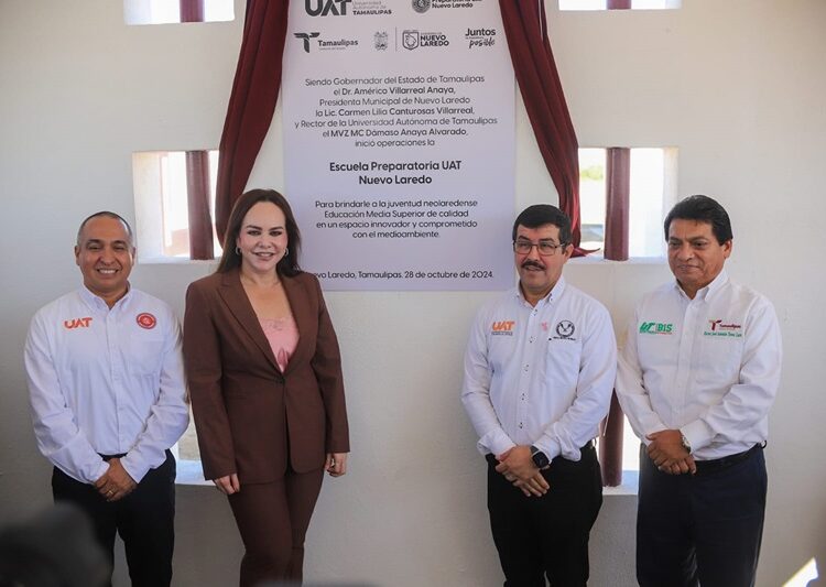 Dámaso Anaya y Carmen Lilia inauguran la Preparatoria UAT NLD