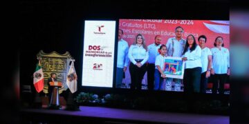 Destaca AVA impulso a la educación y los apoyos a estudiantes con menos recursos
