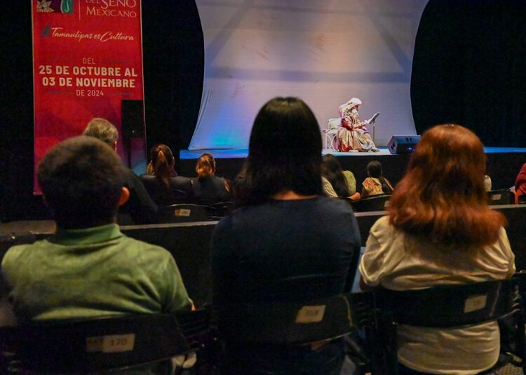 Disfrutan Tampiqueños interesante programa ‘Cultural en el Metro’
