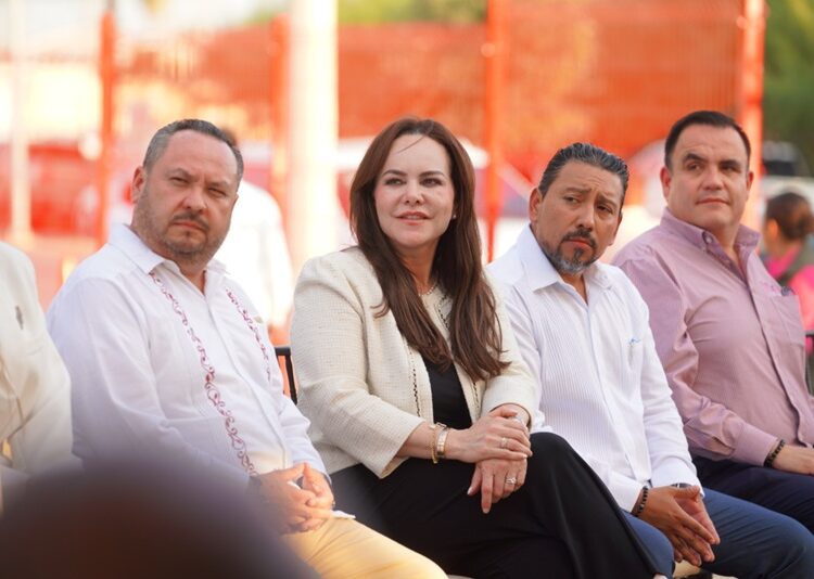 Dona CMIC más de 800 mil pesos a NLD en beneficio del Sistema DIF