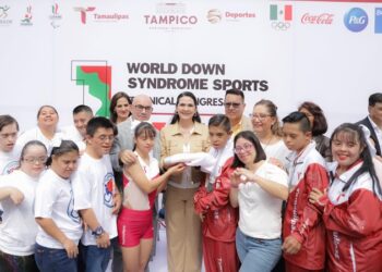 En Tampico, Mónica inaugura Congreso Down