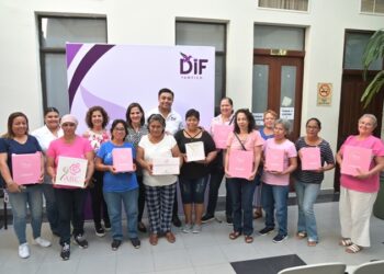 Entrega DIF Tampico prótesis de mama a mujeres sobrevivientes de cáncer