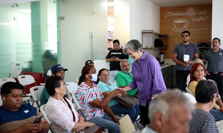 Entregan DIF Tamaulipas y Fundación Telmex 300 aparatos auditivos