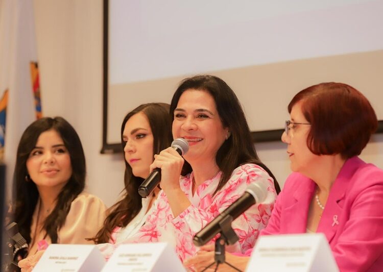“Esencial la coordinación con sociedad en la lucha contra el cáncer de mama”: Mónica