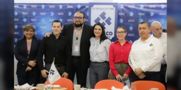 Expone Mónica avances y proyectos de desarrollo a socios de Canaco