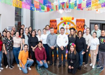 Fomenta la UAT tradiciones del ‘Día de Muertos’