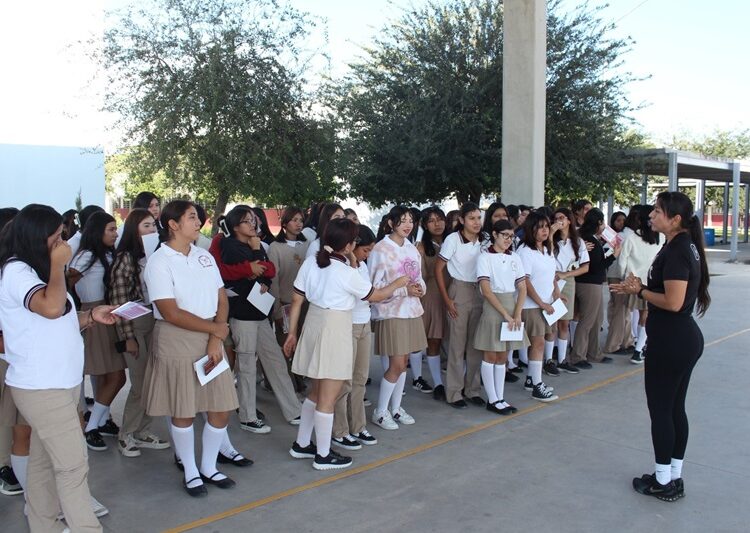 INMUJER NLD imparte taller de defensa personal
