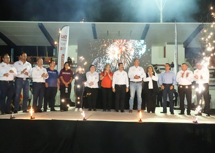 Inaugura Dámaso Anaya torneos deportivos para empleados de la UAT