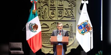 Inicia AVA conversatorio “Dos años de memorias de una transformación”