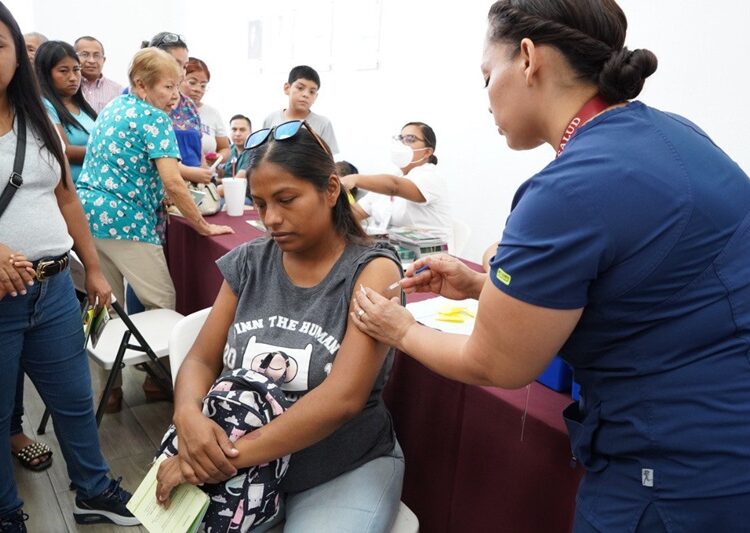 Invita Sistema DIF NLD a Jornada de Vacunación