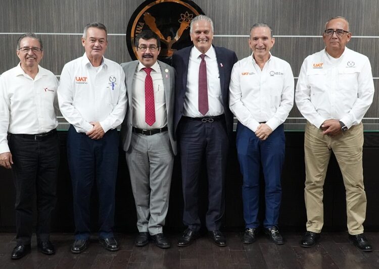 La UAT y la Secretaría de Salud fortalecen el mejoramiento de la enseñanza médica