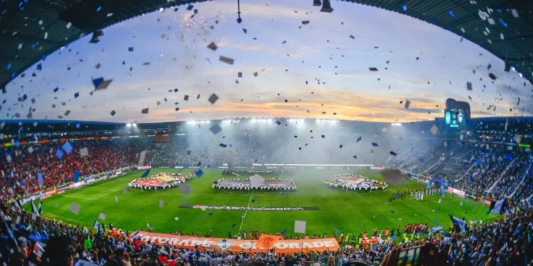 Sólo dos equipos del fútbol MX al ranking mundial