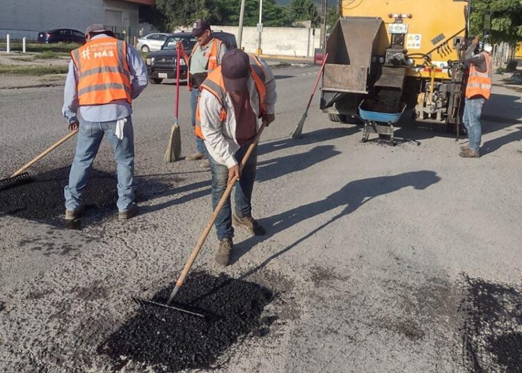 Llega programa de bacheo a 6 colonias más de Victoria