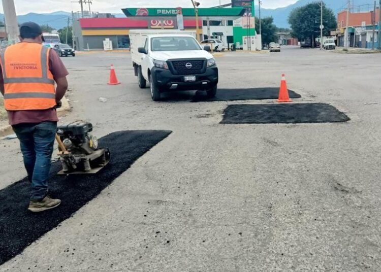 Llega programa de bacheo a 6 colonias más de Victoria