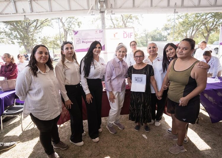 María de Villarreal lleva “Transformando Familias” a la ribereña