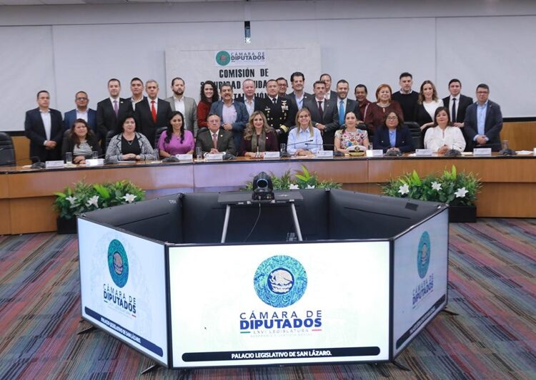 Ocupa Carlos Canturosas puestos estratégicos en comisiones legislativas