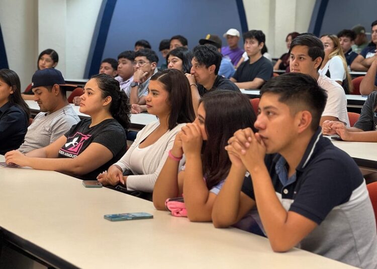 Organiza la UAT conferencias en la UAMRR