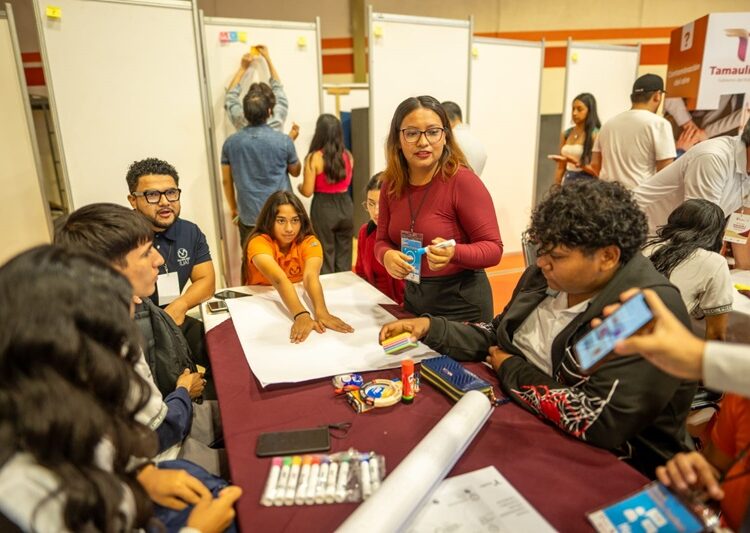 Participa la UAT en el “Maratón Emprende y Transforma”