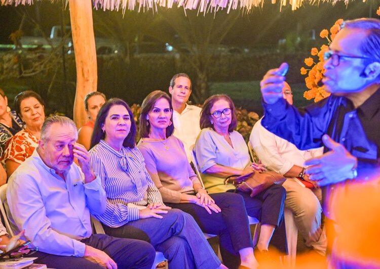 Promueve Mónica riqueza cultural de las Huastecas