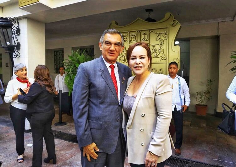 Refrenda AVA compromiso con la transformación de NLD