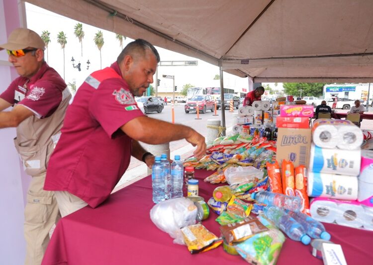 Responde ciudadanía a Centro de acopio para damnificados de Guerrero