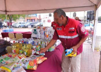 Responde ciudadanía a Centro de acopio para damnificados de Guerrero