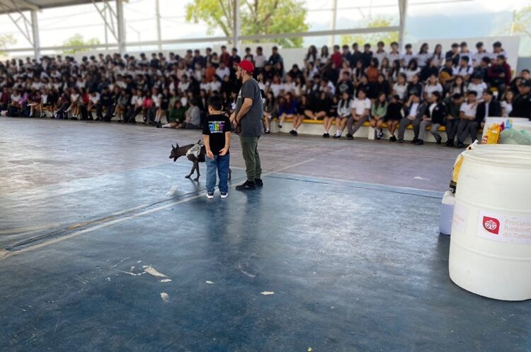 Fomentan valores de respeto animal y educación ambiental en el CBTis 24