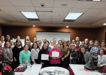 SET capacita a maestros normalistas