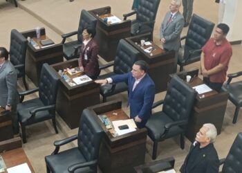 Con un amparo, Gerardo Peña toma protesta como diputado local