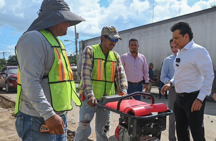 Supervisa Lalo Gattás obra hidráulica en la M. Alemán