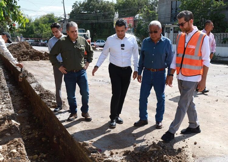 Supervisa Lalo Gattás obra hidráulica en la M. Alemán